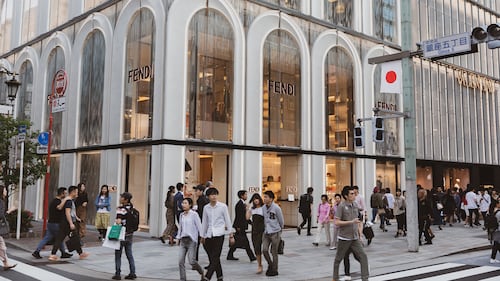 Worldview | Japan Considers Removal of Tax-Free System for Tourists